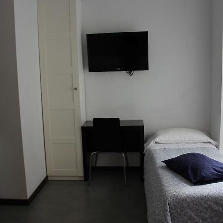 Hostal Cibeles Мадрид Екстер'єр фото