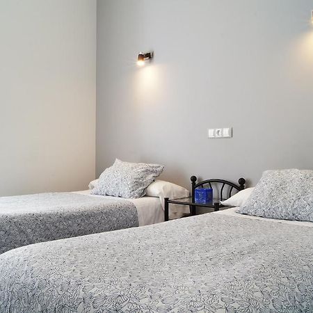 Hostal Cibeles Мадрид Екстер'єр фото