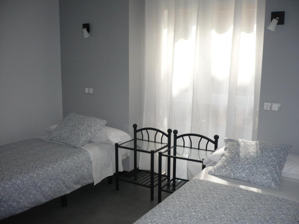 Hostal Cibeles Мадрид Екстер'єр фото